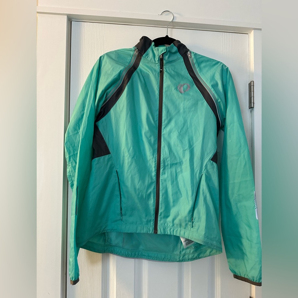 Pearl Izumi biking jacket/vest & socks